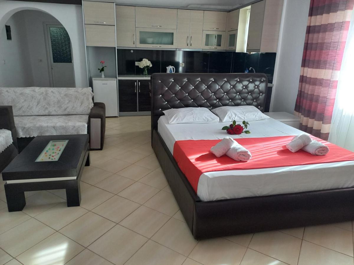 Emiljano Seaview Apartment คซามิล ภายนอก รูปภาพ